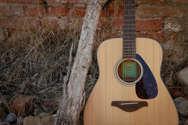 Quels sont les principes pour composer une musique inspirée par les éléments de la nature ?